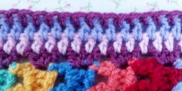 Attic 24 border round 4