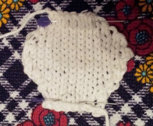 knitted cup cake base