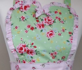 Heart Shape Bib