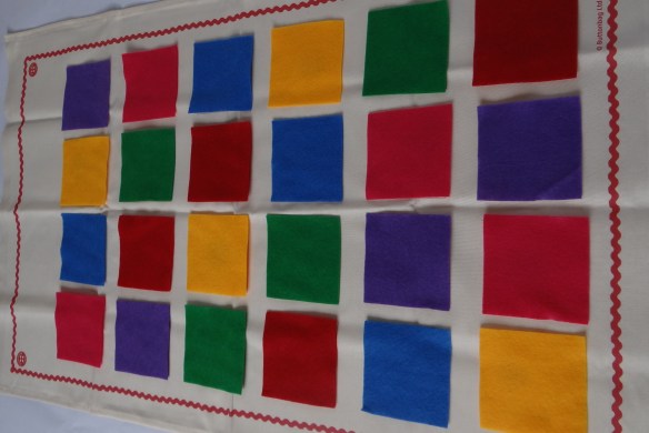 Arrange felt squares