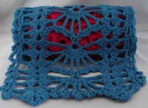 Rolled Fan Centred Scarf