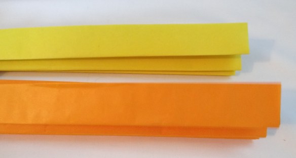 The stitch sharer paper daffodil making