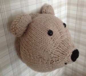 Mini the knitted faux taxidermy bear Sincerely Louise workshop make