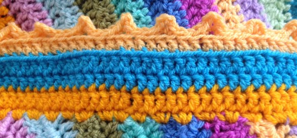 My Attic 24 ripple blanket border